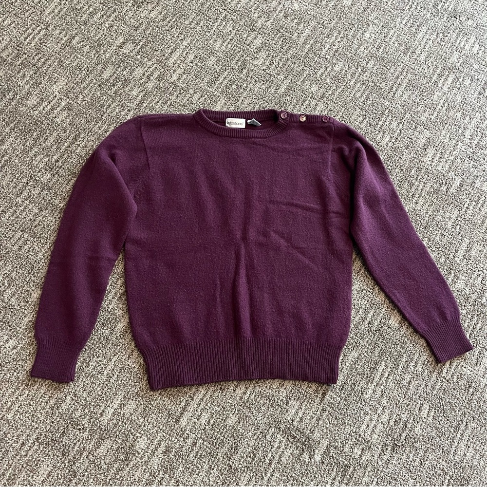 Women’s 100% wool sweater, purple, size medium, lambs wool